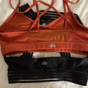 alo sports bra